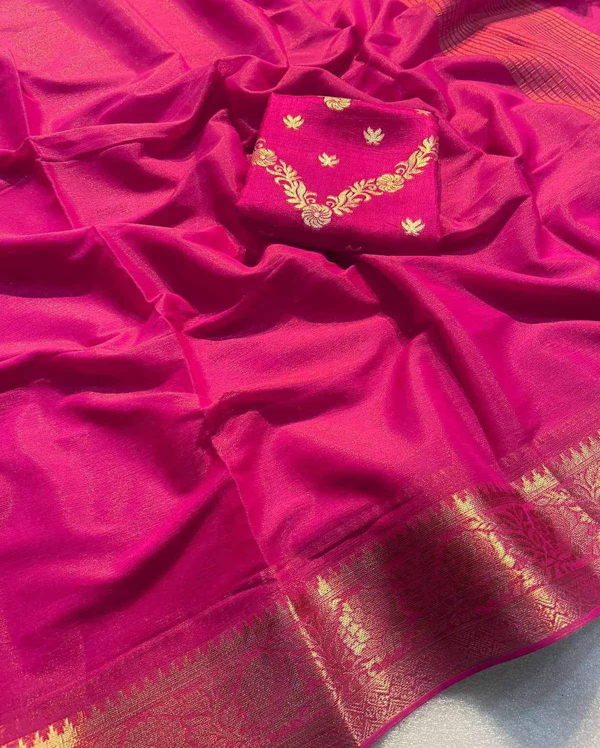 Danica Zari weaving Chiffon Saree