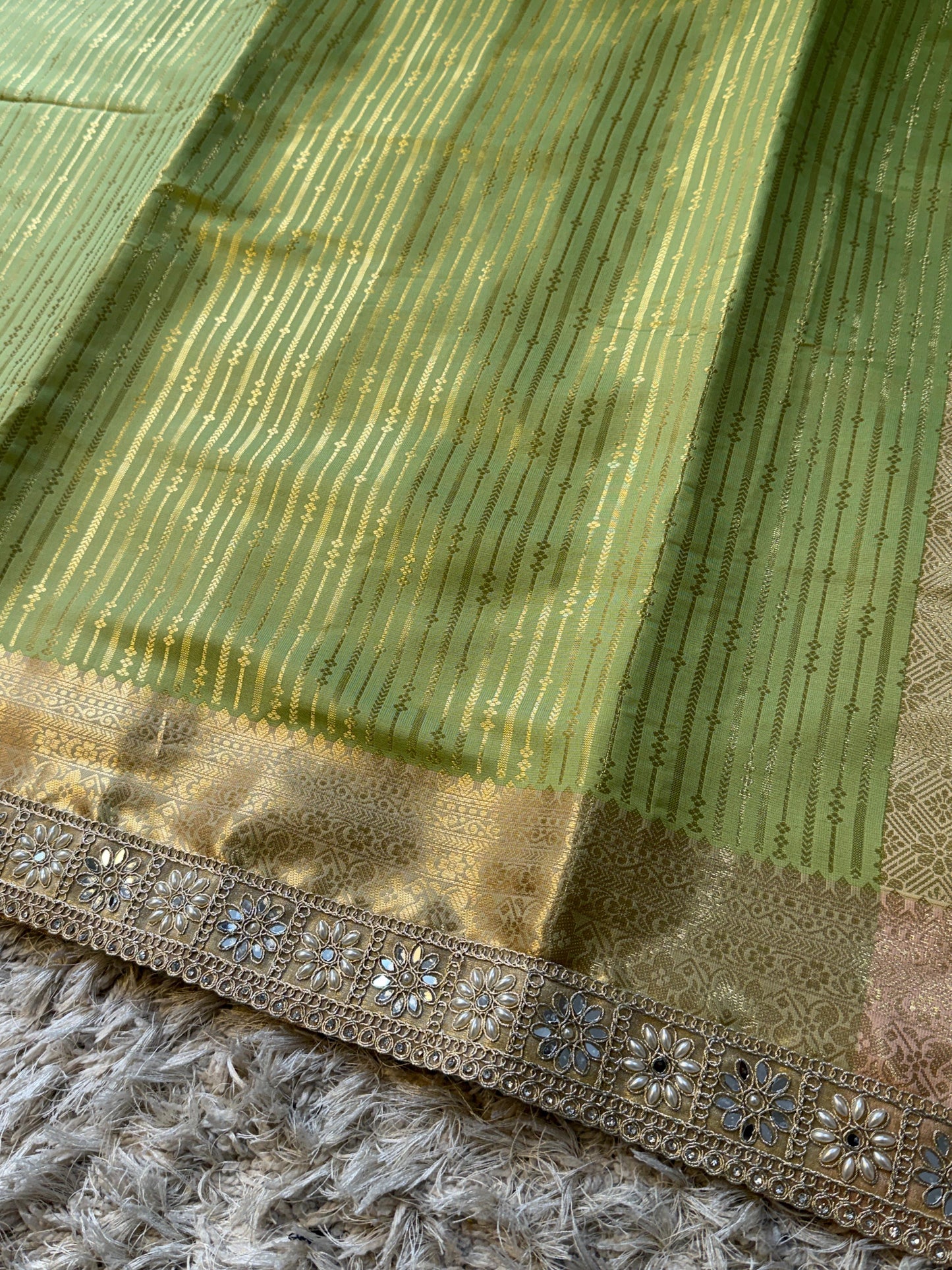 Zeenat Banarasi Saree
