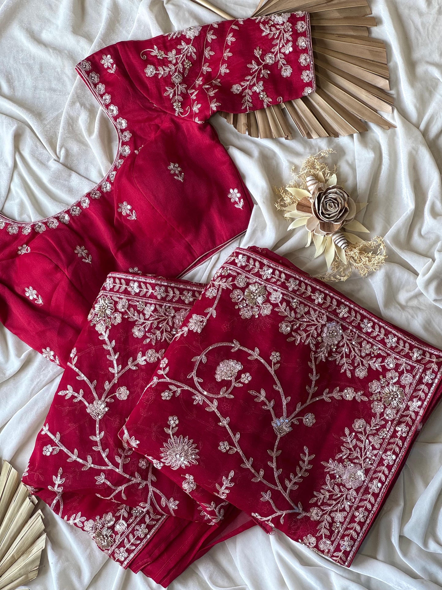 Ruhani Laal Saree