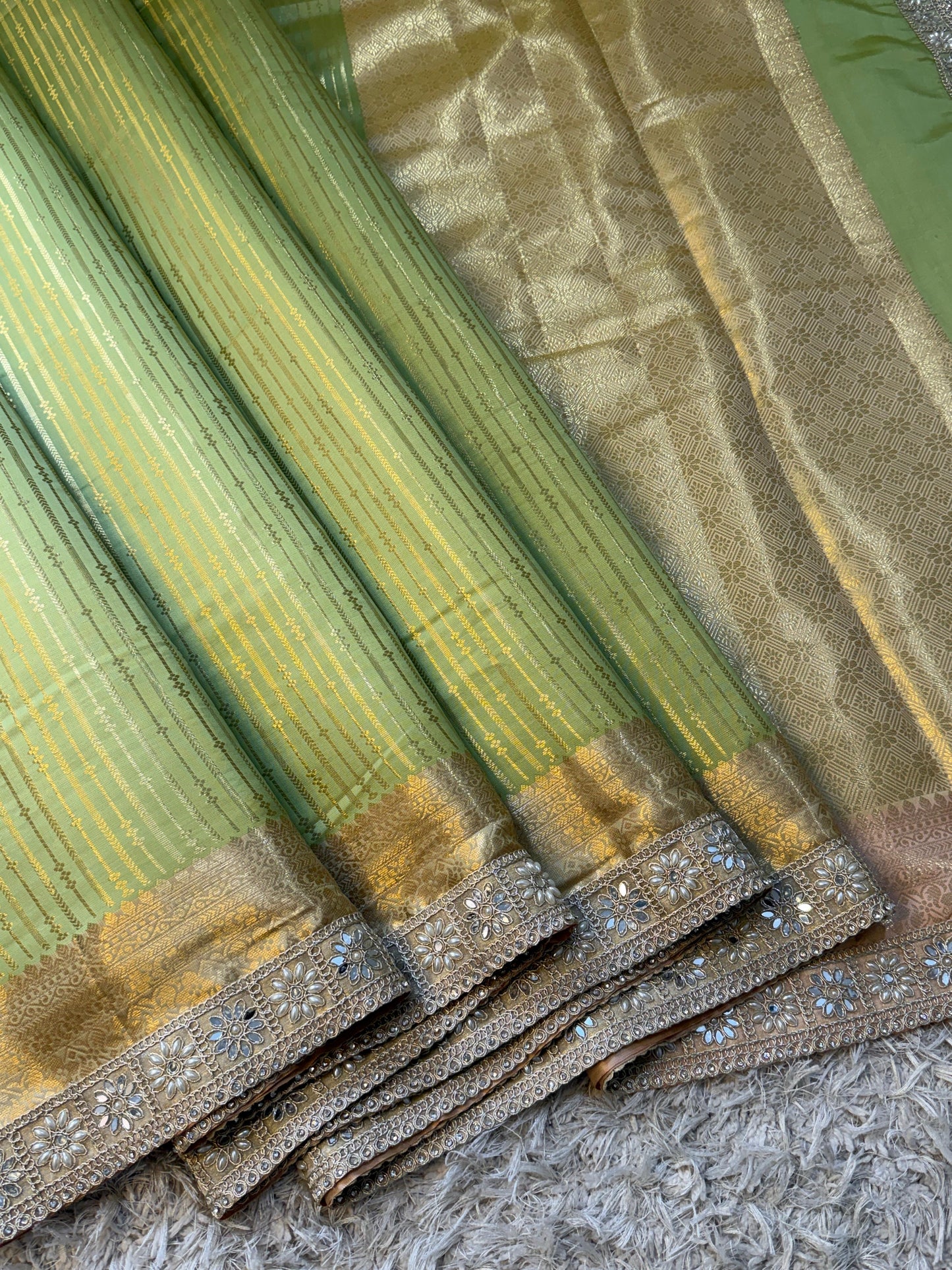 Zeenat Banarasi Saree