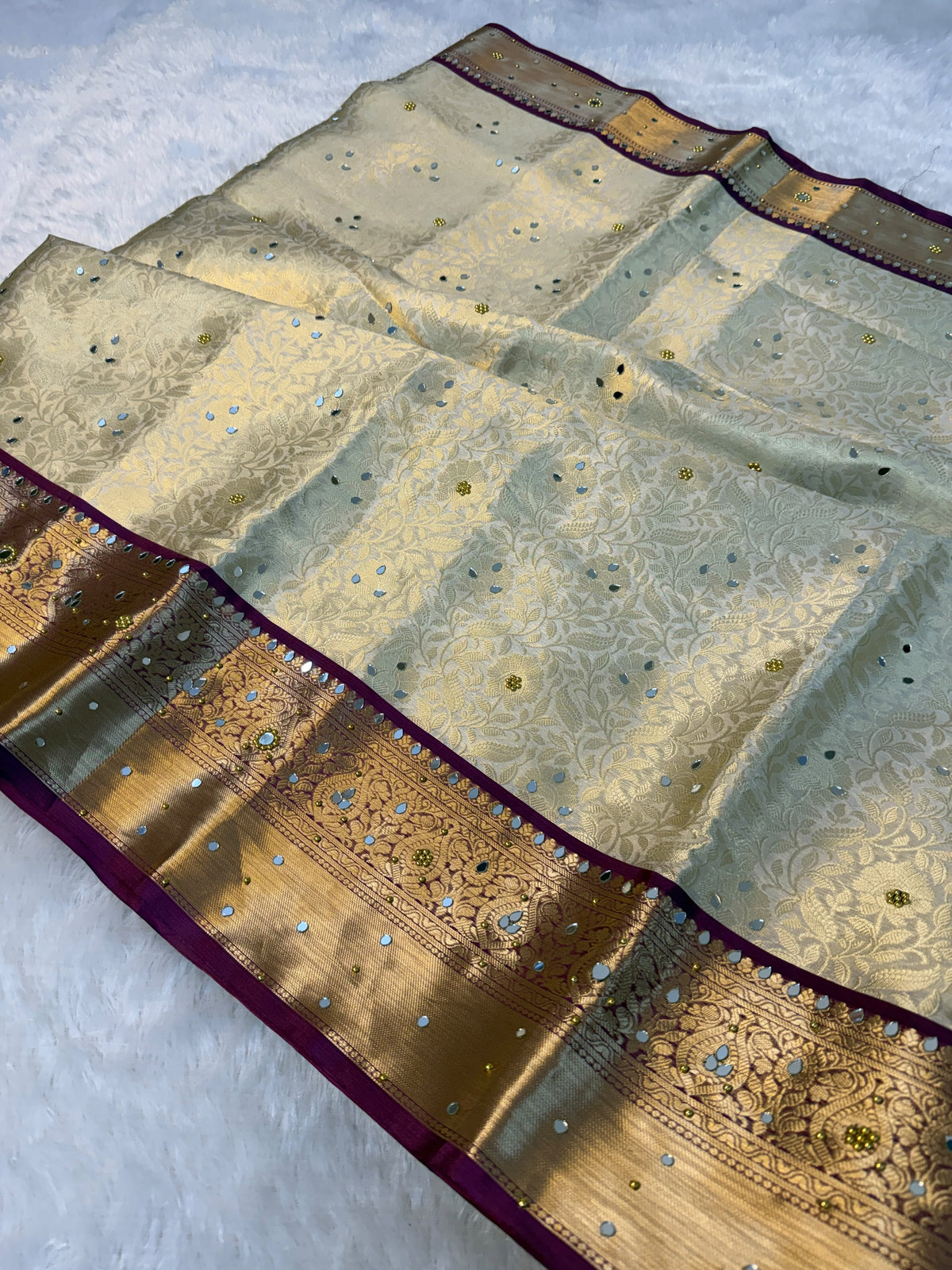 Ivory bloom Saree