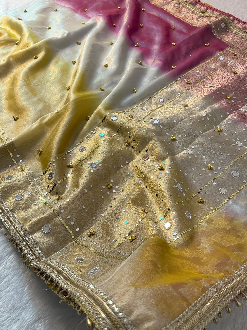 Noorani Ghungroo×Mirror work Saree