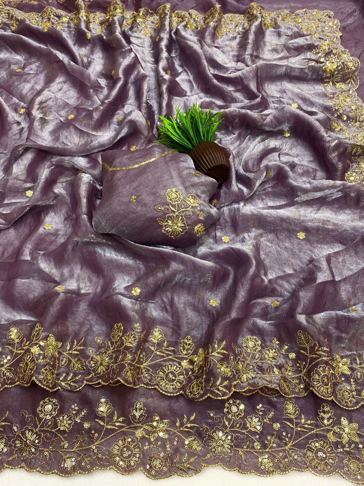 Gulzaar Saree