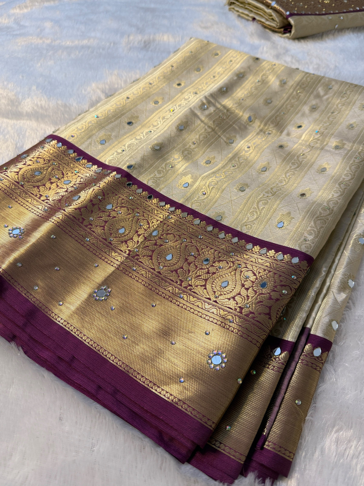 Ivory bloom Saree