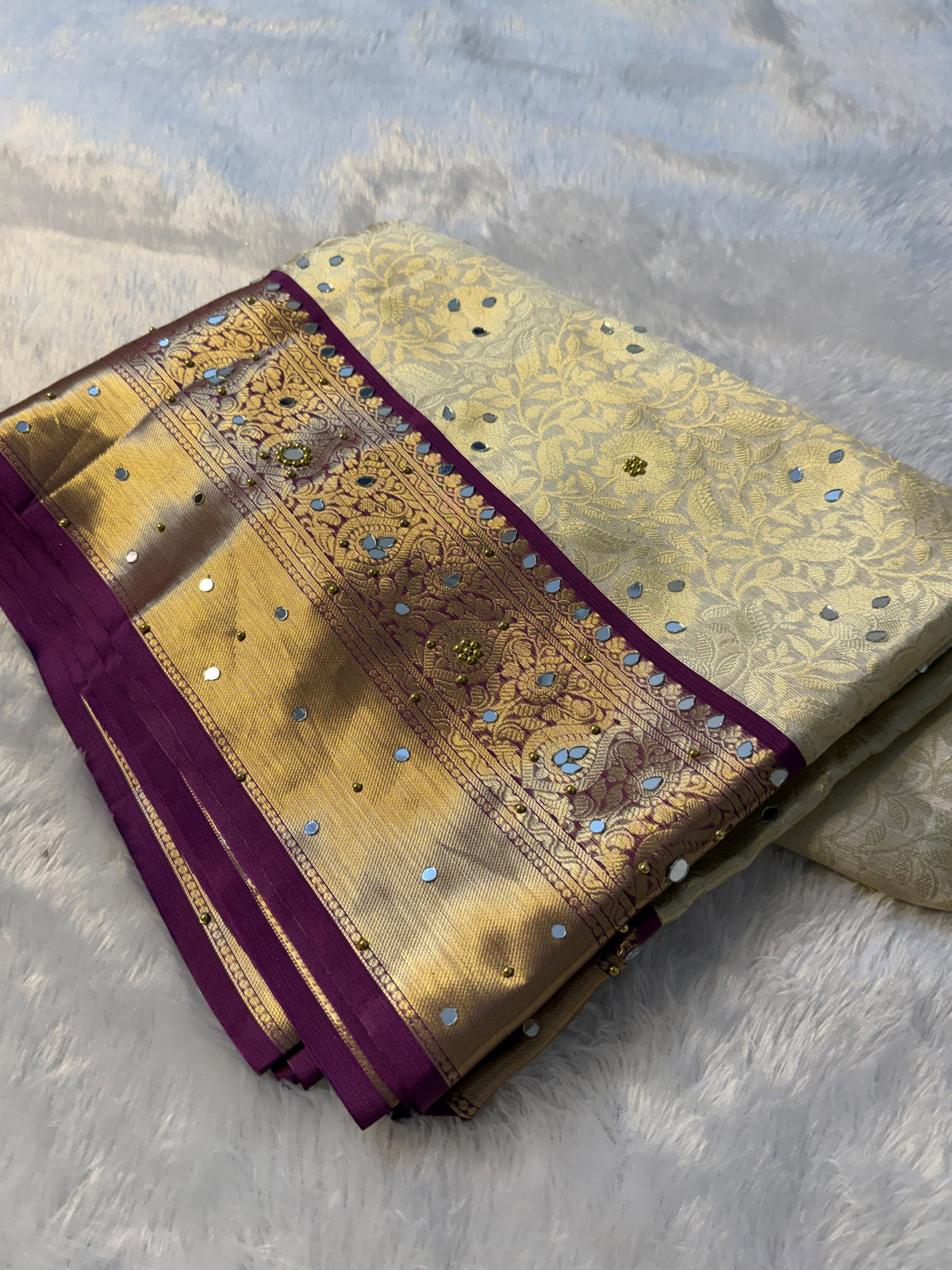 Ivory bloom Saree